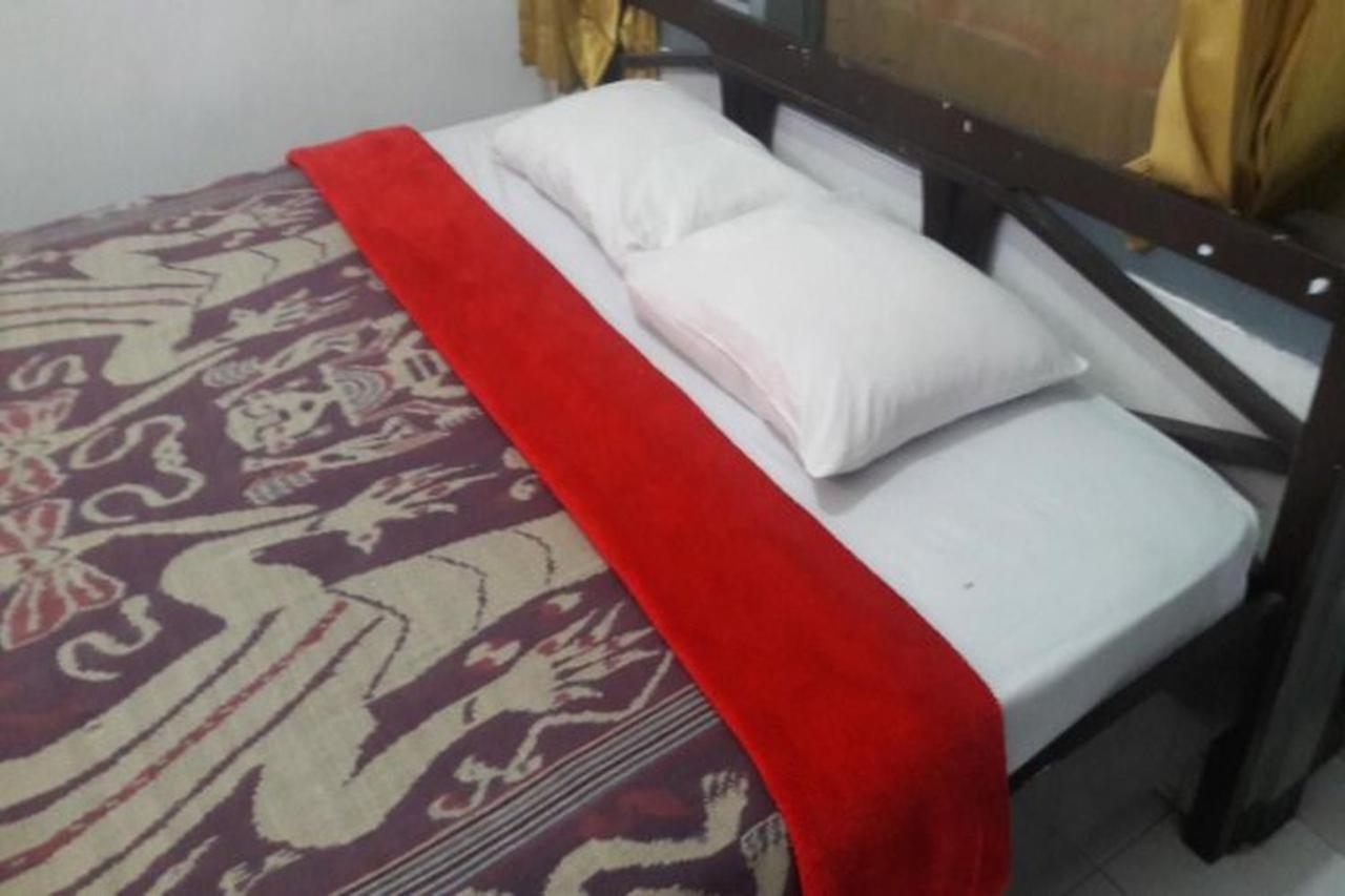 Hotel Airlangga Mataram Exterior photo